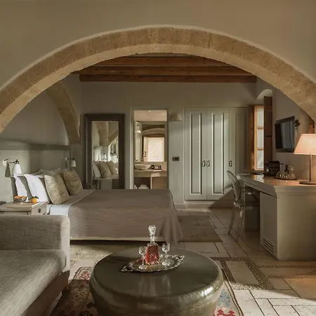 Hotel Kinsterna