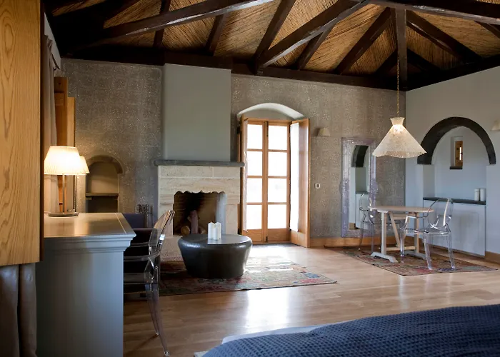 Kinsterna Otel Monemvasía