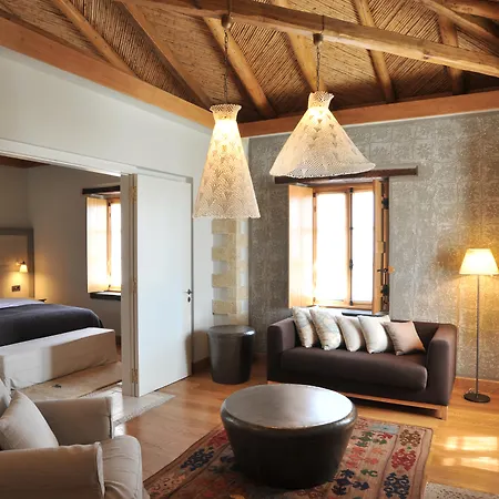 Отель Kinsterna 5*