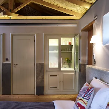 Kinsterna Отель 5*