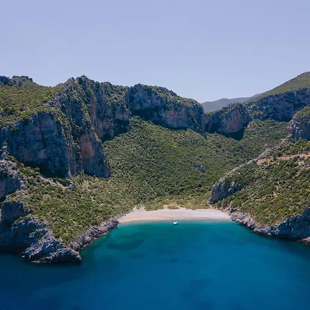 Kinsterna Отель Монемвазия