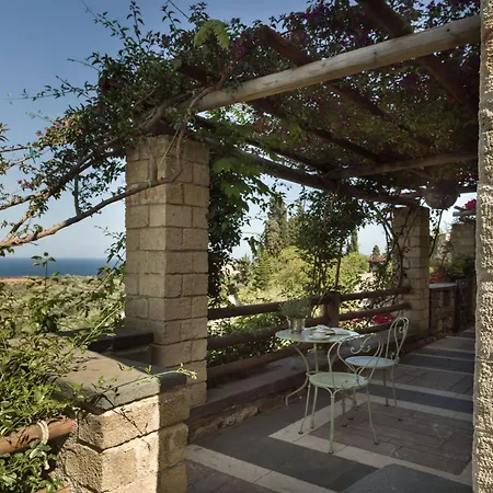 Kinsterna Hotel 5*