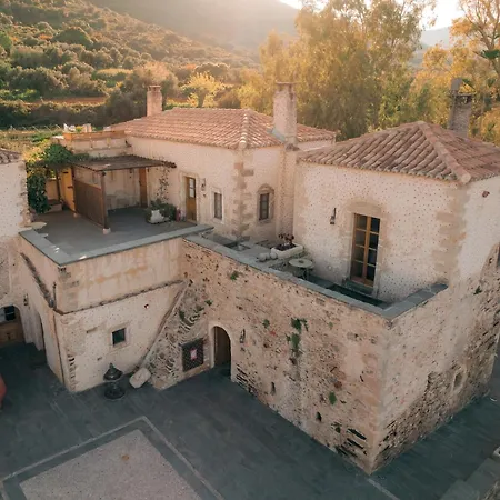 Отель Kinsterna 5*