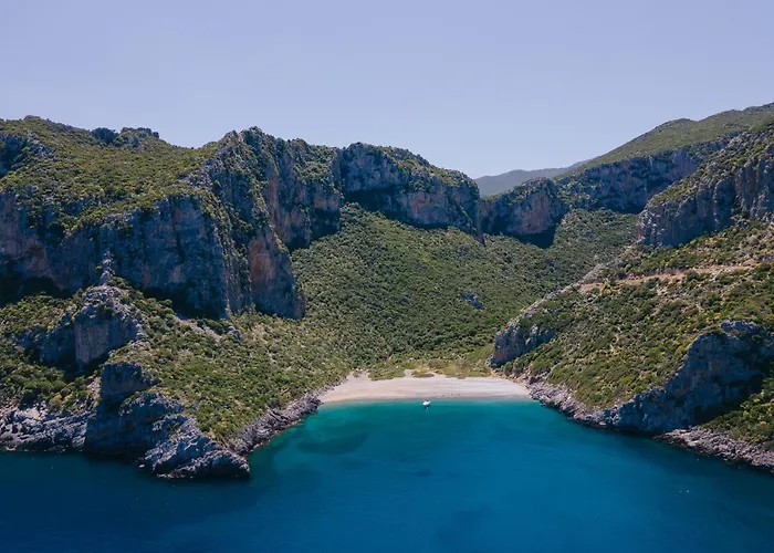 Kinsterna ホテル モネンバシア